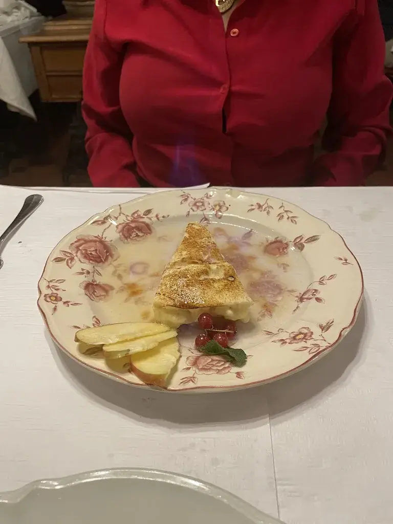 Inès Belaiba_Buffet de la Gare de Céligny_Céligny_review