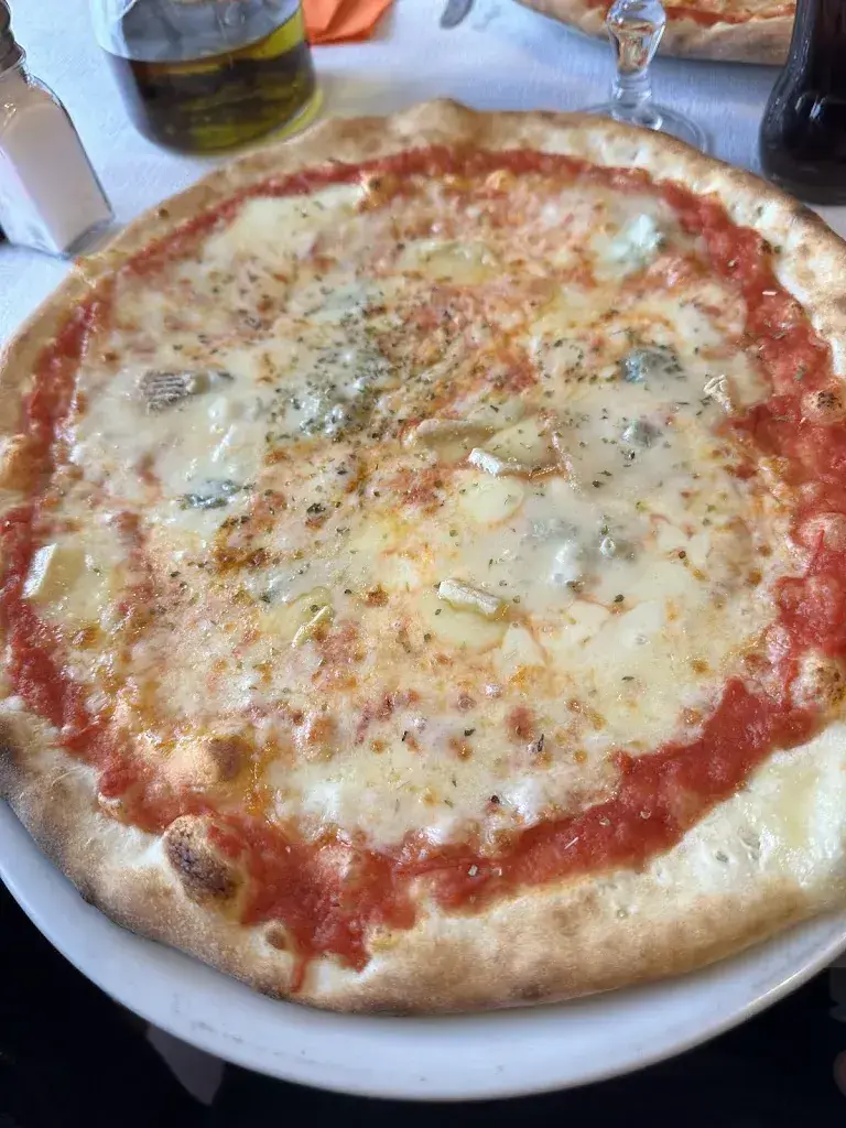 A Ar_Chez Renato_Perly-Certoux_review