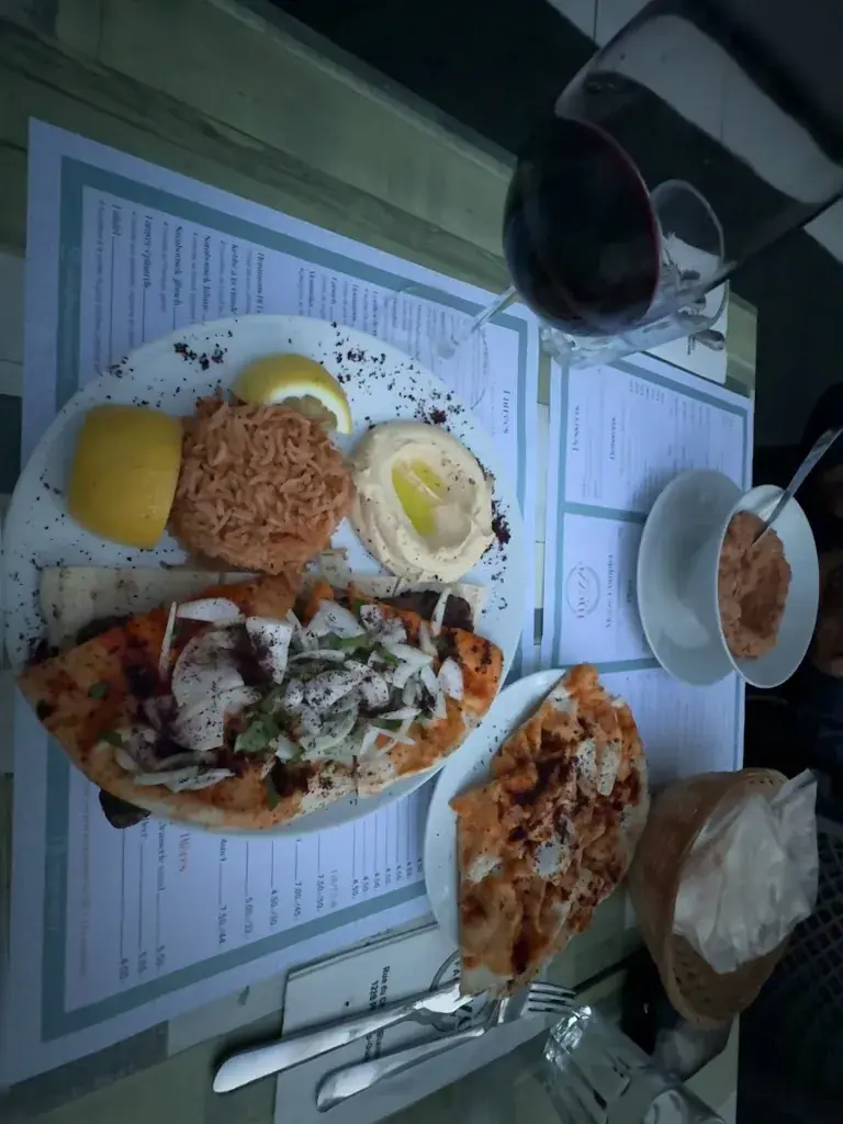 Alicia Anaya_Mezze Factory_Plan-les-Ouates_review