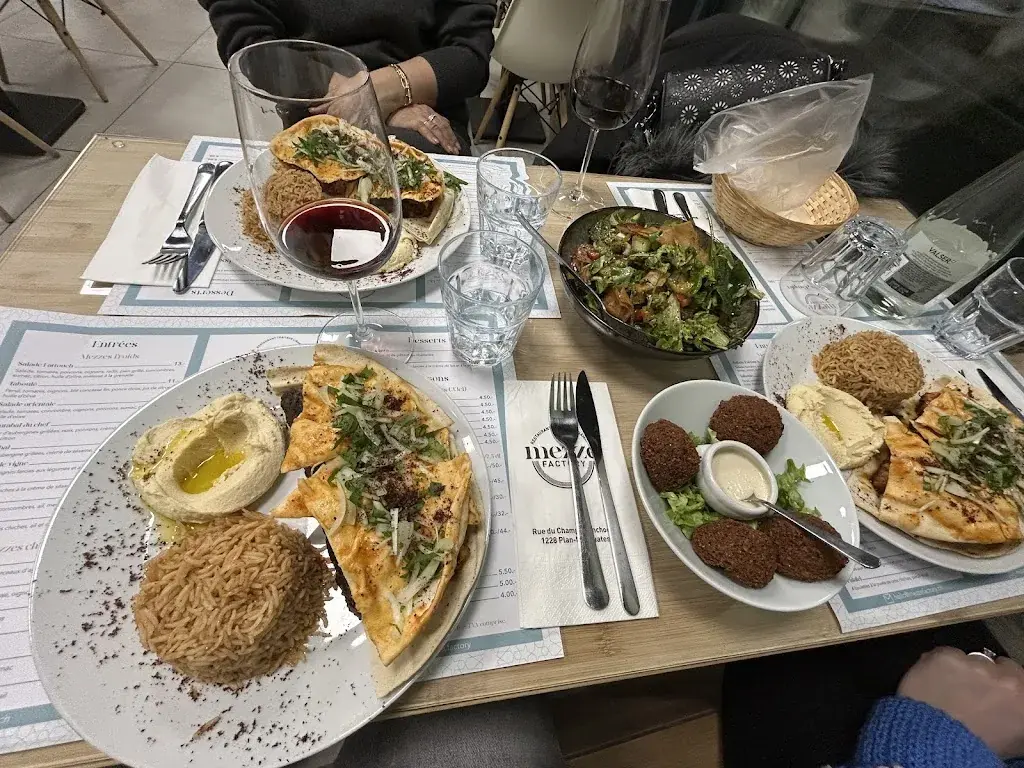 Fahri Asgarzade_Mezze Factory_Plan-les-Ouates_review