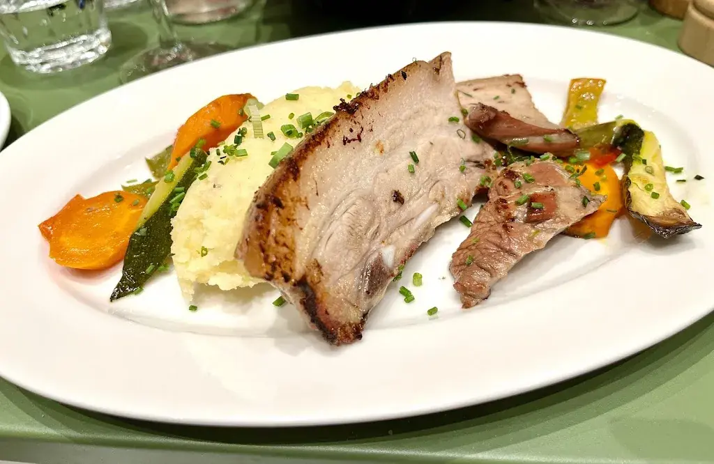 Menü_La Rôtisserie de la Ferme_Collex-Bossy_Bild_5