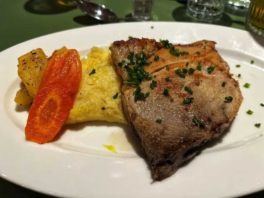 Joy Eva Bohol_La Rôtisserie de la Ferme_Collex-Bossy_Bewertung