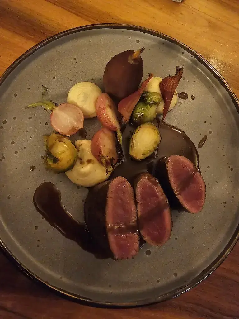 Mikhail Seliugin_Le Bistroquet_Genève_reseña