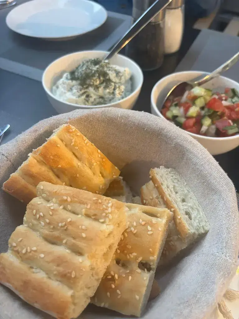 Salwa Sad_Restaurant Damavand_Vésenaz_review