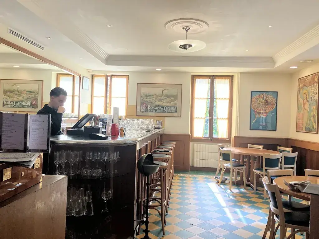 Jerome G_Café de Peney_Satigny_review