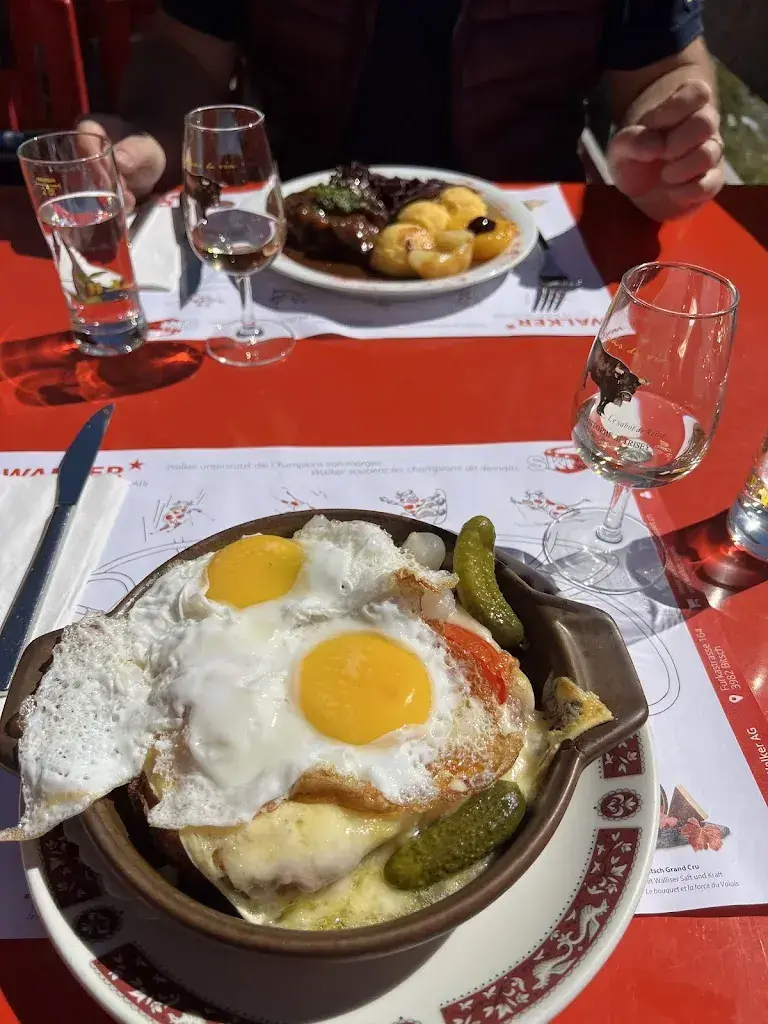 Katya_Restaurant de Combatseline_Nendaz_review