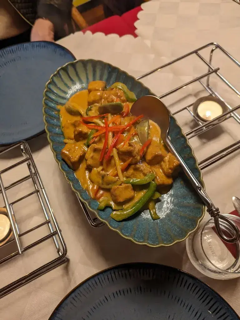 Rhiann Lily P_Restaurant Laï Thaï_Chêne-Bourg_Bewertung