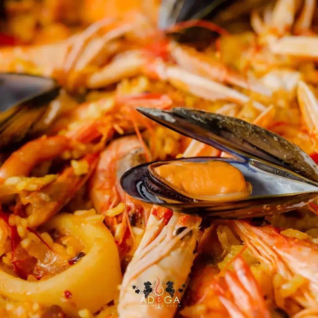 Menü_Adega Bar à Vin & Tapas_Chêne-Bourg_Bild_5