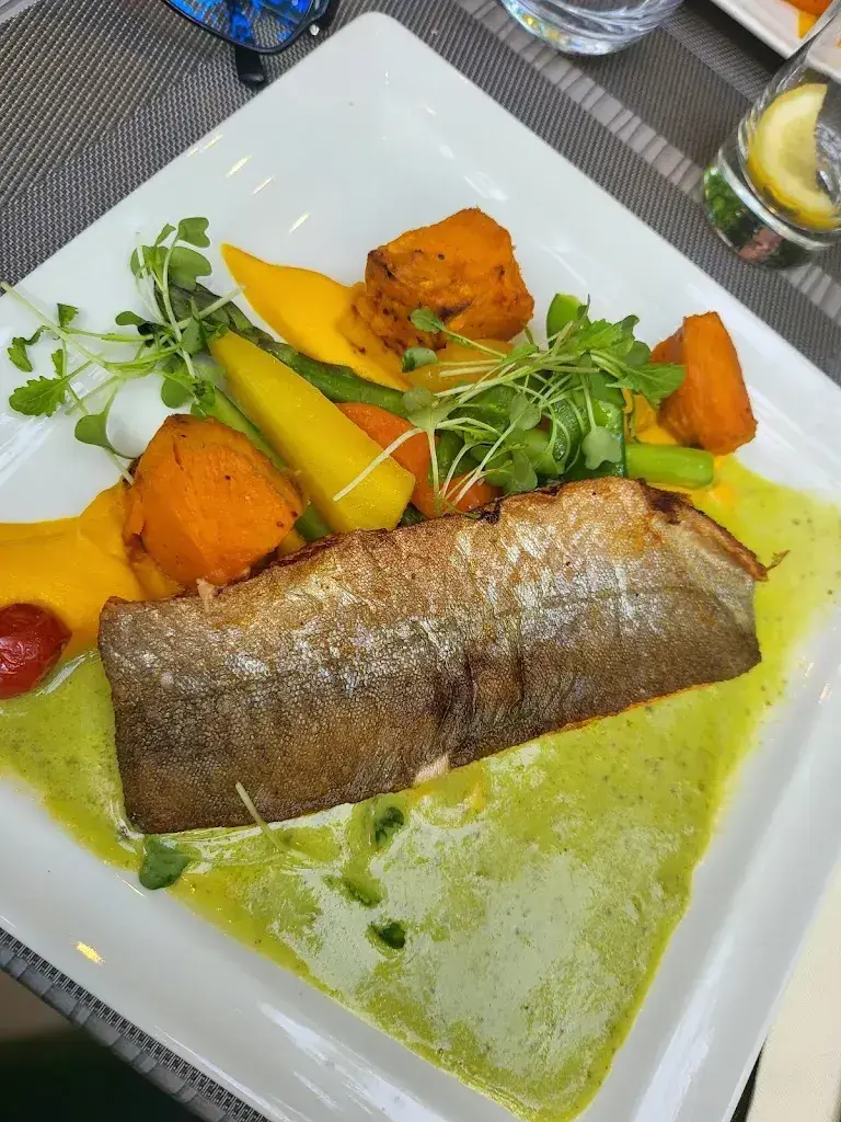 Dazzle_Délice Ange'Vin_Le Grand-Saconnex_Bewertung