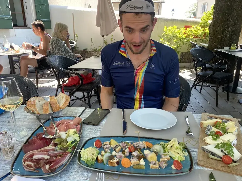 Timothy Tyndale Brockbank_Auberge de la Couronne_Jussy_review