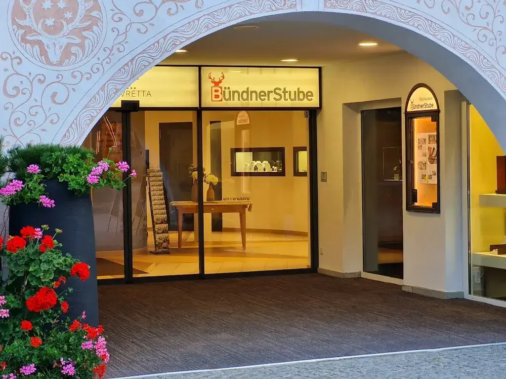 Micha Tarnutzer_Restaurant Bündner Stube_Samnaun_review