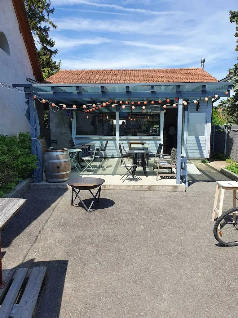 Michael “Mich” Corbat_Au coin meynite_Meinier_review