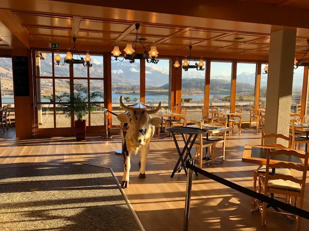 Restaurant panoramique Motel de la Gruyère Restaurant in Avry-devant-Pont