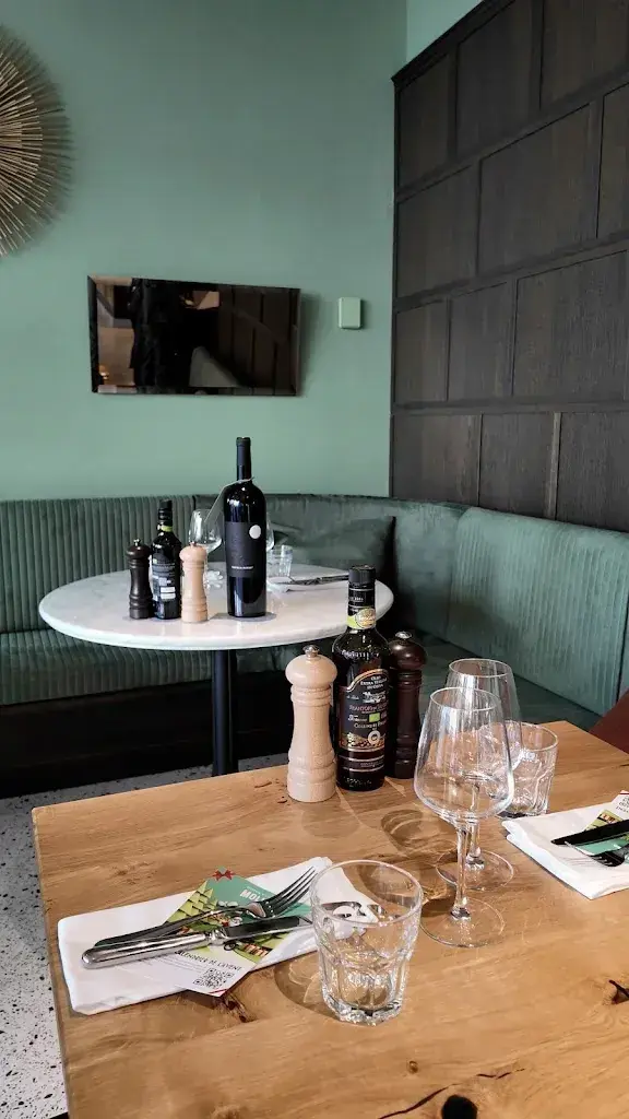 Irina Filchenko_Pizzeria Ristorante Molino Petit Lancy_Lancy_review