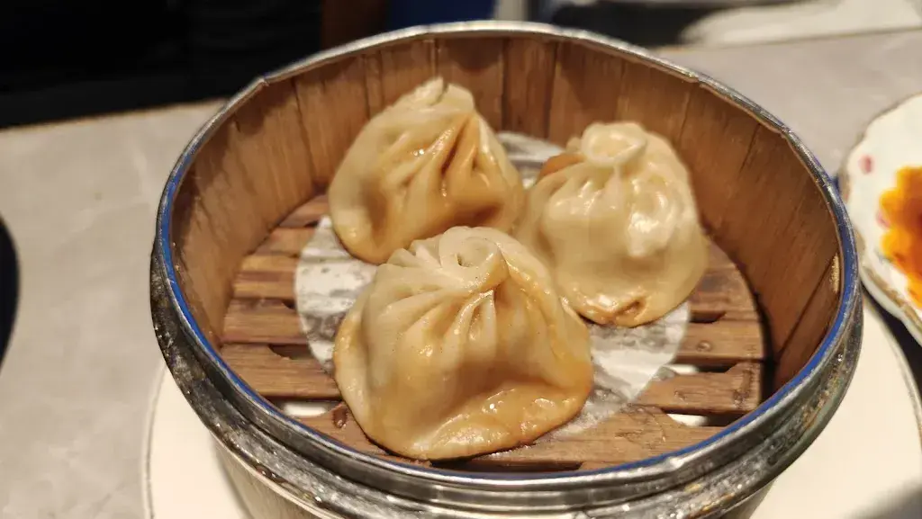 Menü_Restaurant Royal Châtelaine-Vernier 皇家_Châtelaine_Bild_5