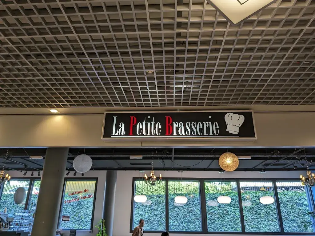 Swiss.Manga Olivier_La Petite Brasserie - Arcenter_Vernier_review