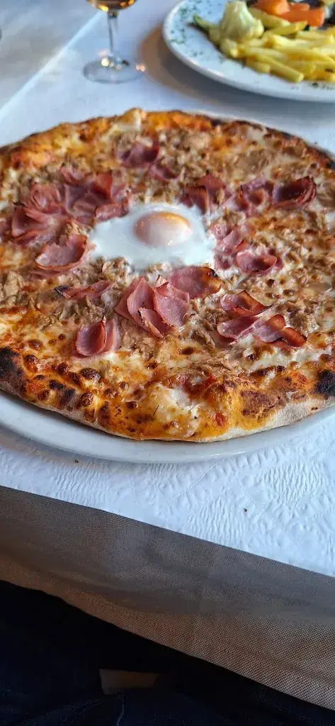 Toby Heald_Au Vieux Vernier_Vernier_review