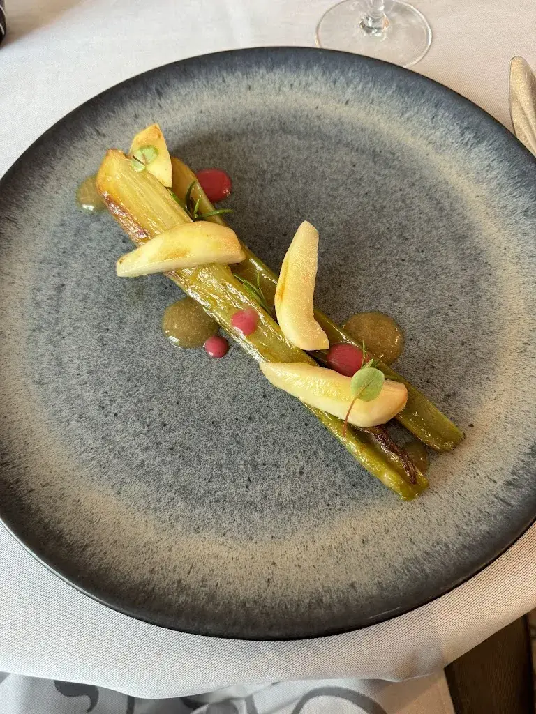 Helvetica_Restaurant le Cigalon_Thônex_recensione