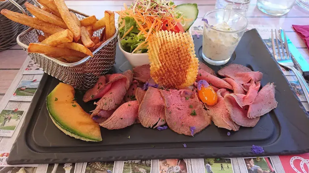 Fleur de Lys restaurant in Vicques