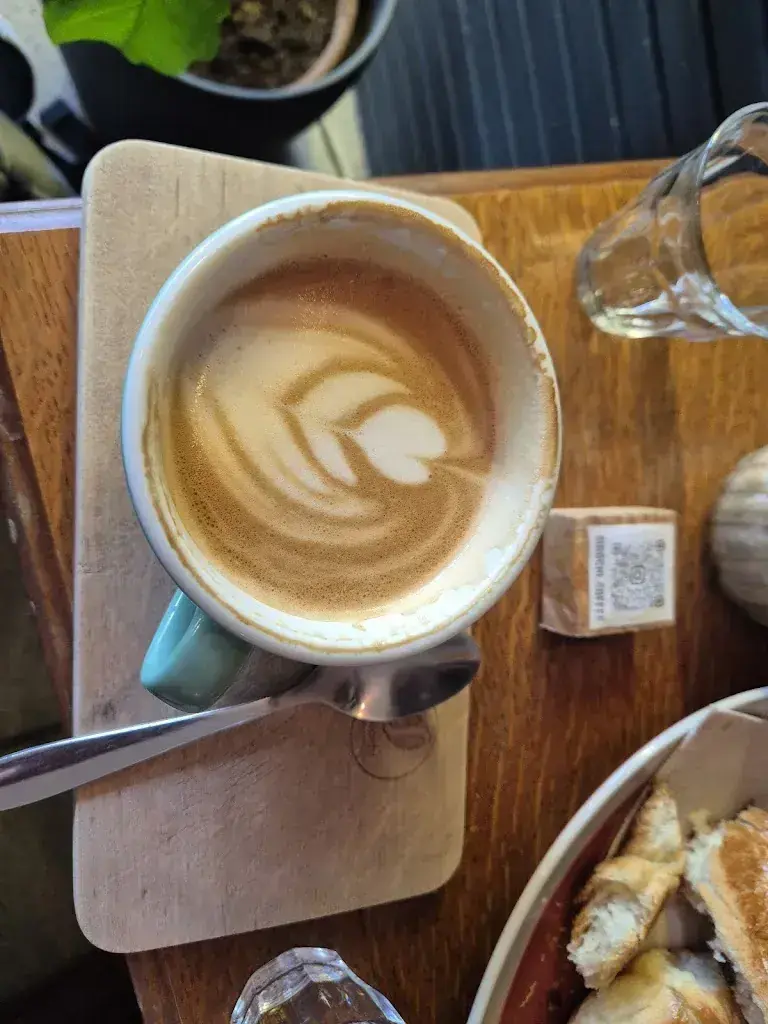 Danielle Sessa_Le Grain du Coin par Sirochi_Meyrin_review