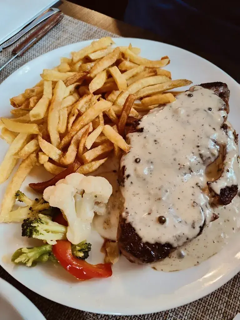 Sara Benítez_La bodega galicienne_Meyrin_review