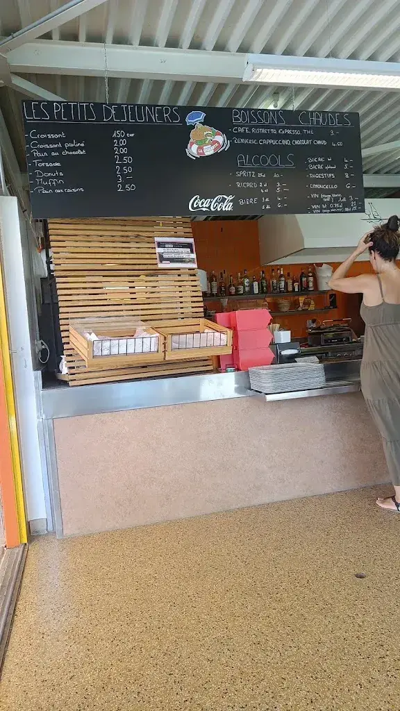 Roman “RomG” Goossens_Buvette La Grignotte_Meyrin_review