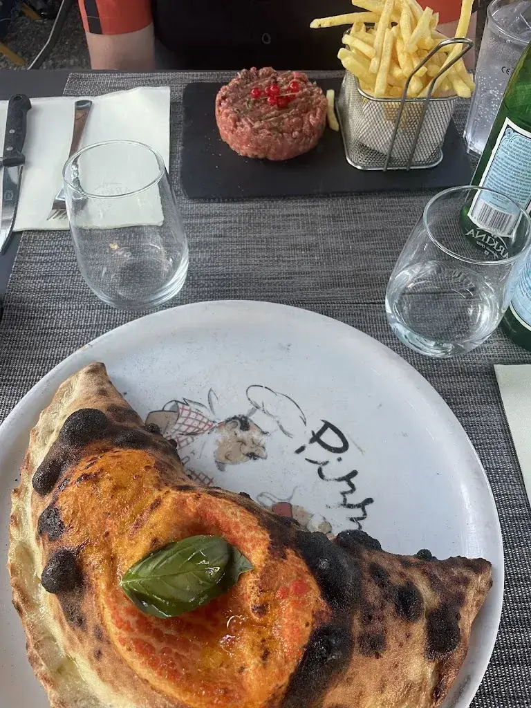 Brooklyn K_Café de la Place_Meyrin_review