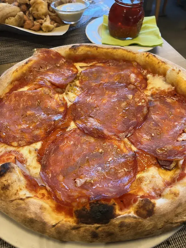 H x N_Café de la Place_Meyrin_review