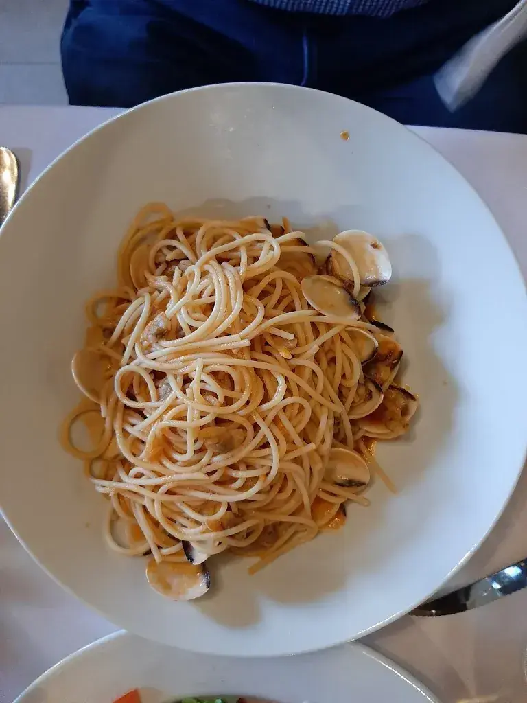 Menu_Pizza d'Oro_Meyrin_image_2