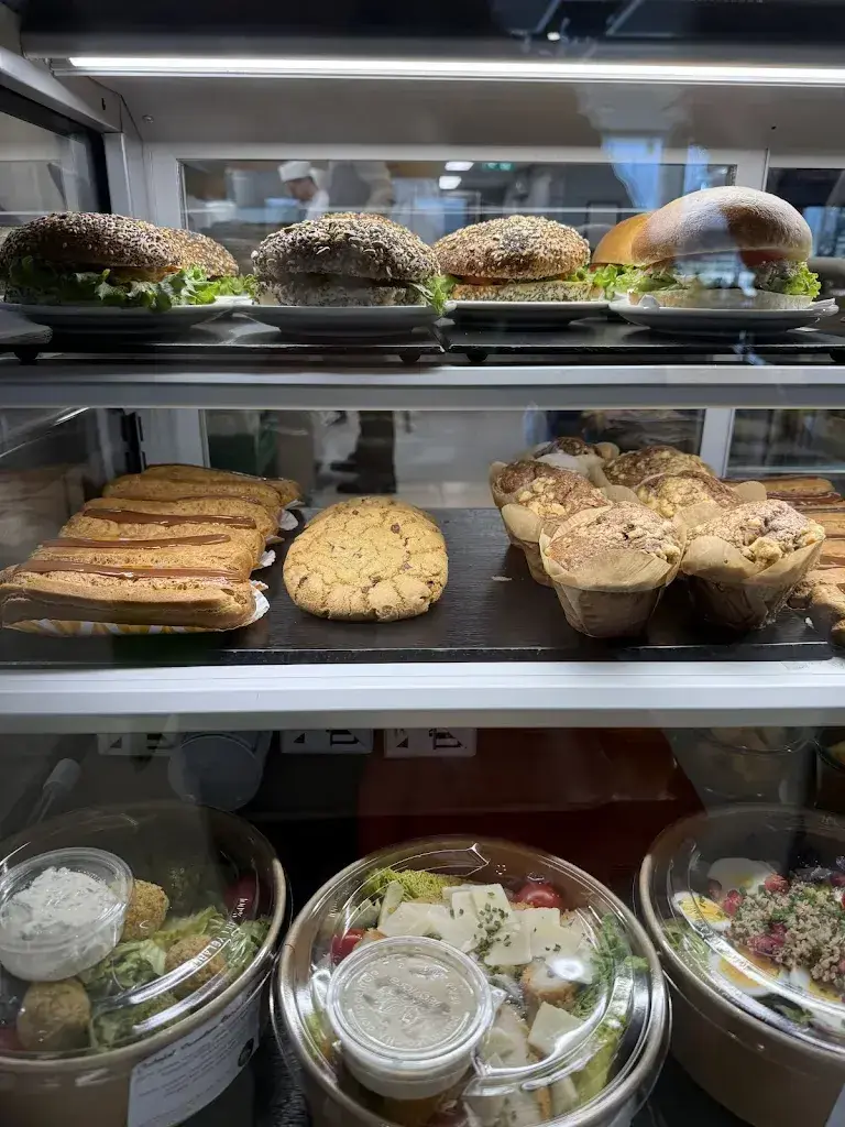 David Gavilan_Big Bang Café - CERN Science Gateway_Meyrin_avis