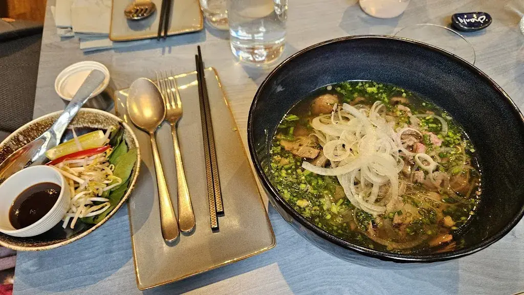 Chez Ginette bistro viet restaurant in Fribourg