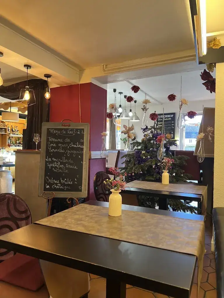 Golnoosh_Au rég'Alle_Alle_review