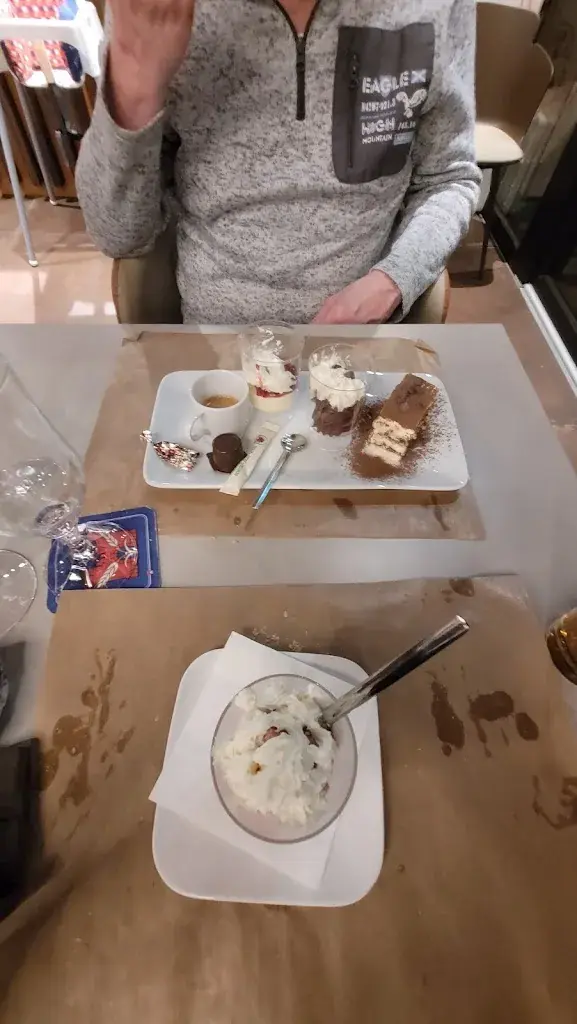 Menu_Kza Gourmande Restaurant_Courtedoux_image_5