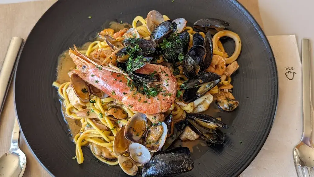 Jeremy Maitre-Bazza_Kza Gourmande Restaurant_Courtedoux_review