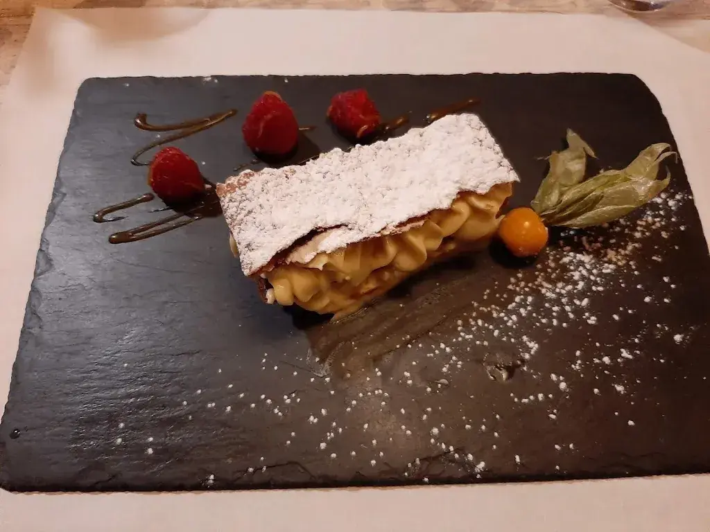 Patchou_Chalets de Montvoie_Villars-sur-Fontenais_review