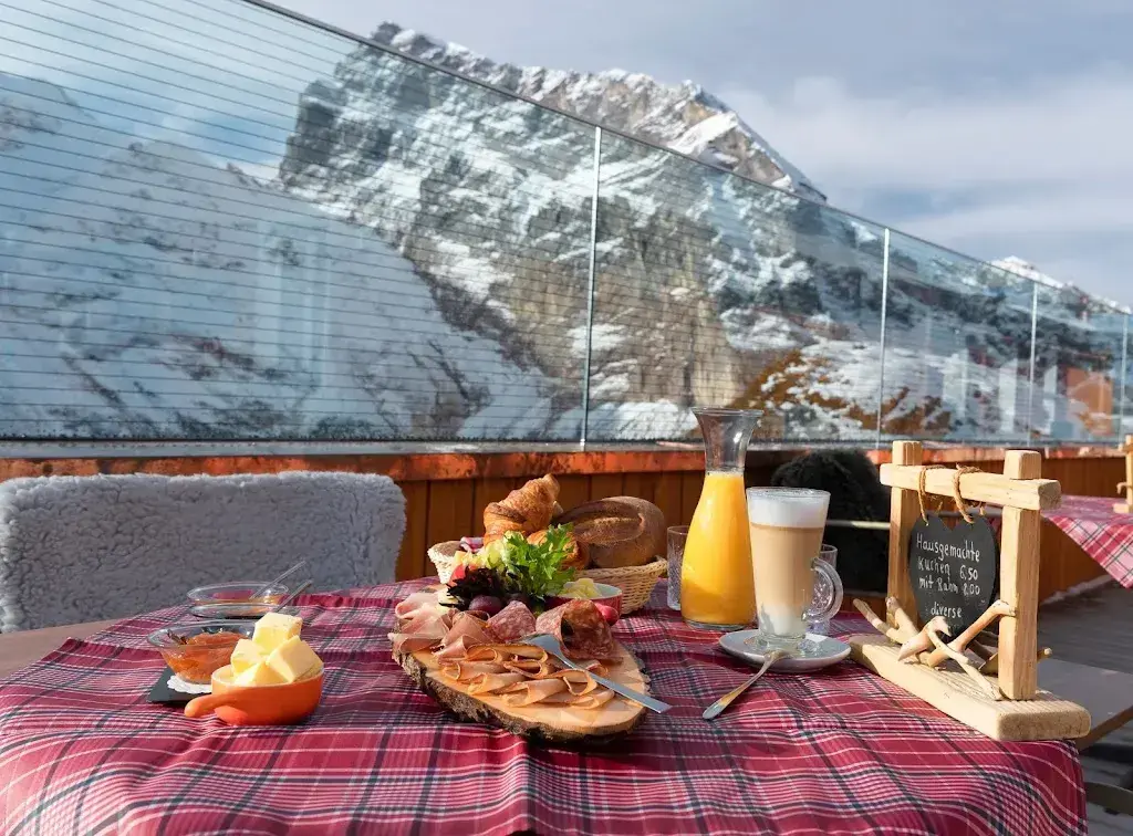 Mountain Restaurant Fürenalp_Engelberg_slider_image_2