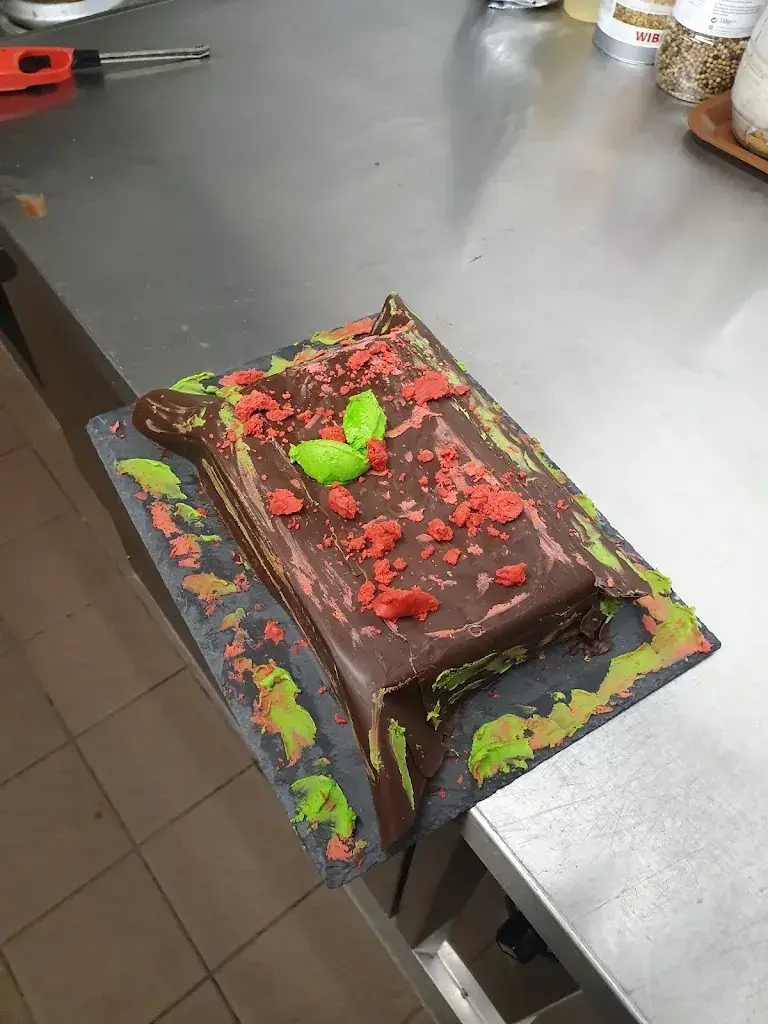 Bar le petit cheval blanc_Renan_slider_image_3