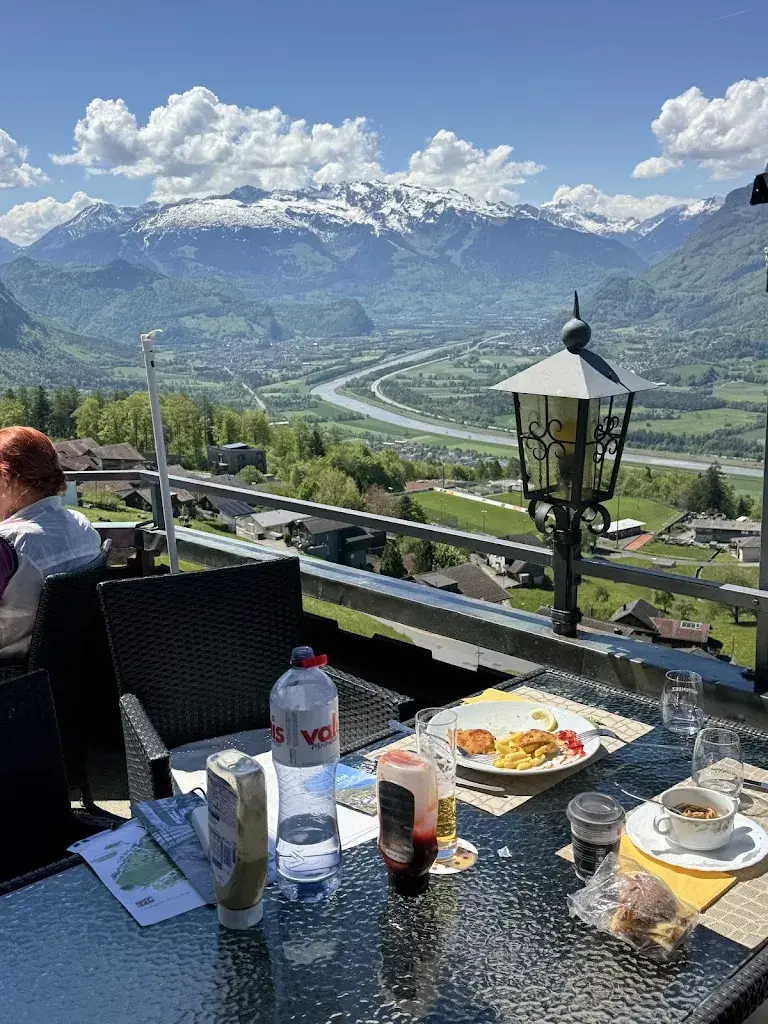 Long Guo_Restaurant Kainer_Liechtenstein_review