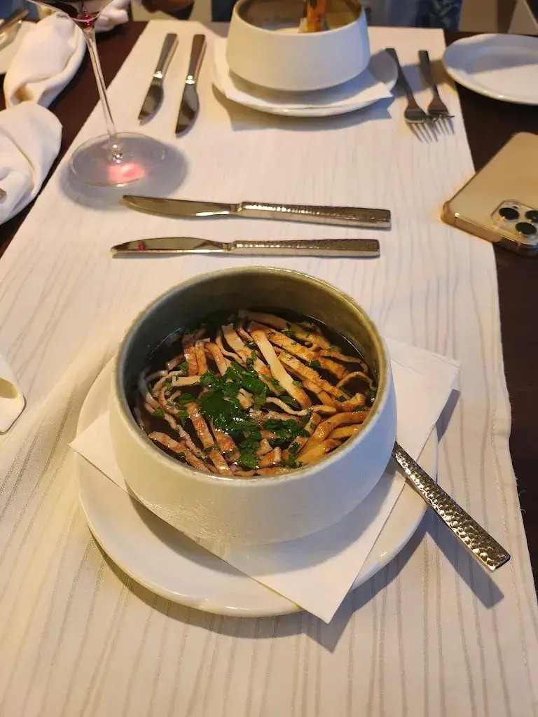 Fedel Katro_Restaurant dasRiet_Liechtenstein_reseña