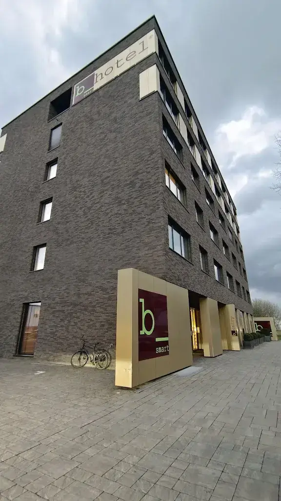 PT. KCMM Interior_b_smart restaurant Bendern_Liechtenstein_review