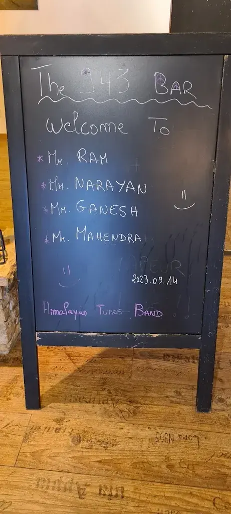 Le 943 Bar restaurant à Tramelan