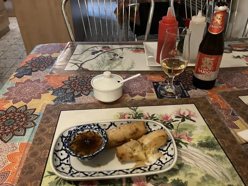 Francesco_Ha Long_Liechtenstein_review