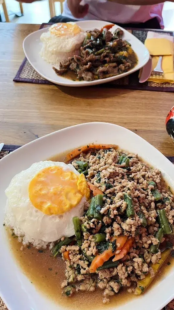 Madam Travel Ying.the.traveler instagram_Mai Thai Restaurant_Liechtenstein_review
