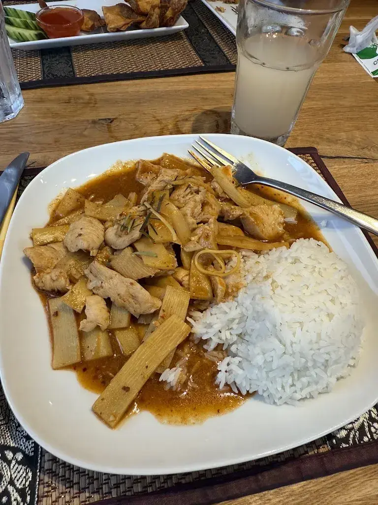 Chrystal Thomas_Mai Thai Restaurant_Liechtenstein_review