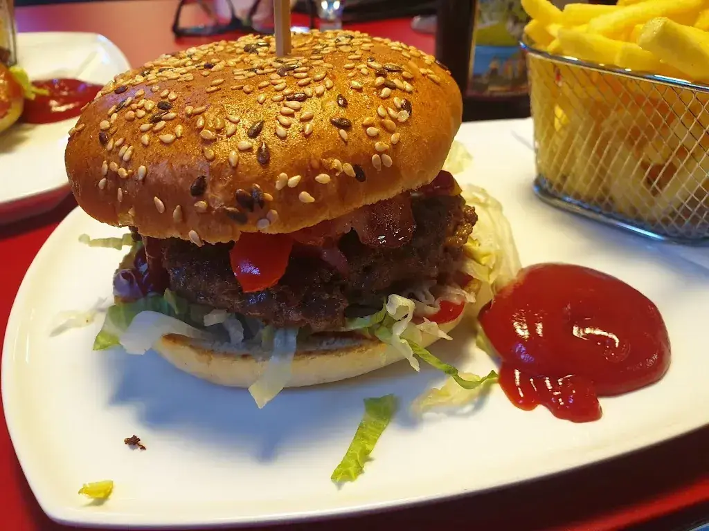 Menu_1950 American Diner_Liechtenstein_image_6