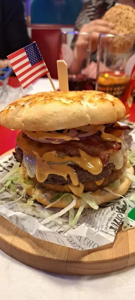 Menu_1950 American Diner_Liechtenstein_image_9