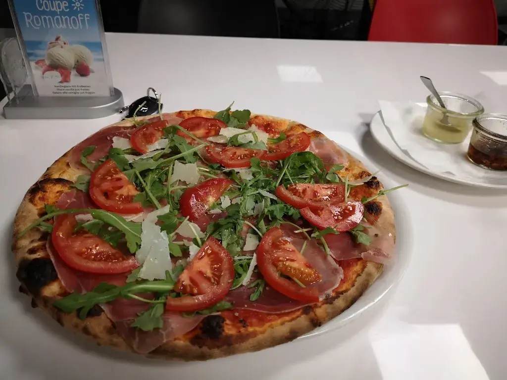 Sumit Kumar_Anatolia - Kebap & Pizza_Liechtenstein_review