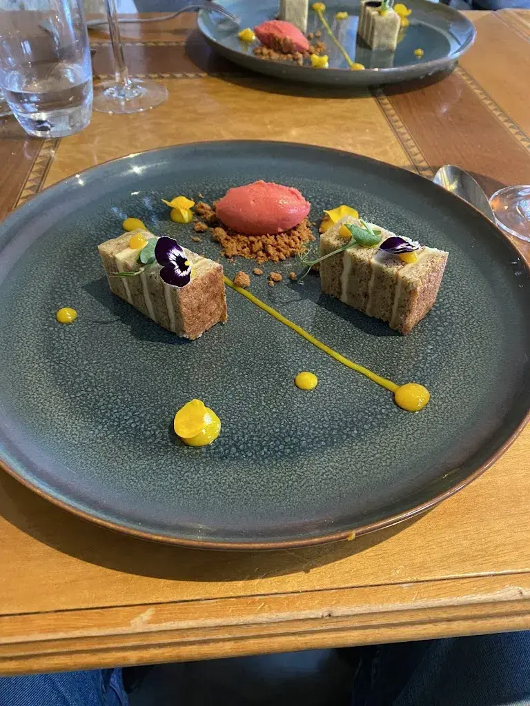 Pierre Magnenat_Le Paysan Horloger_Les Bois_review