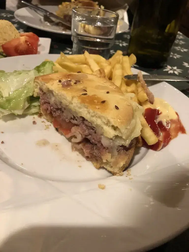 About Me_L'Alpage_France_review