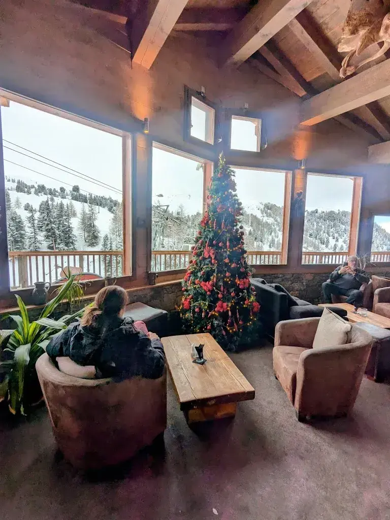 Aurelia idy_Restaurant La Table du Carlina_France_review